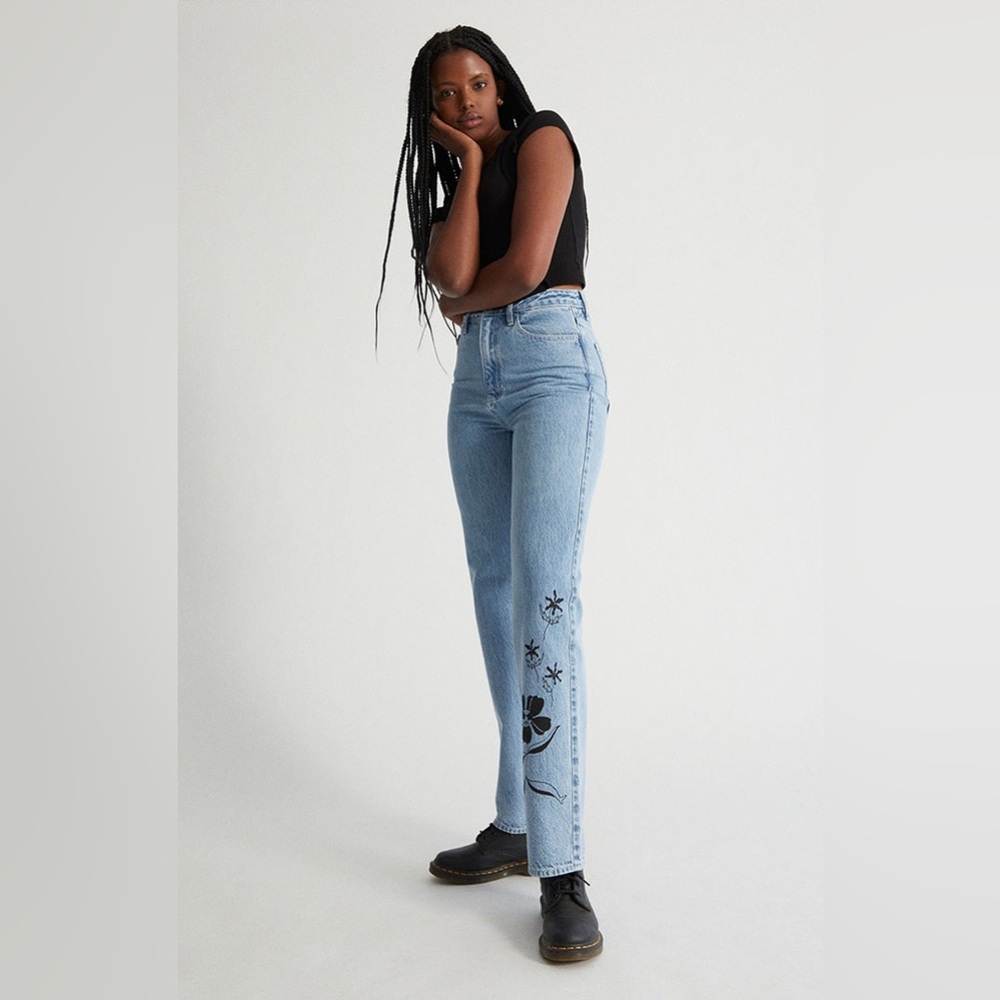 Pacsun 90s Boyfriend Jeans in Flower Power